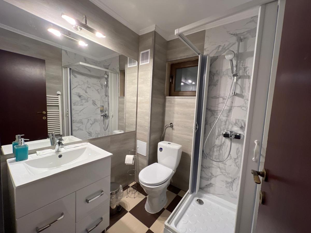 Royal Bucovina Residence Adults Only-Self Check-In Câmpulung Moldovenesc Esterno foto