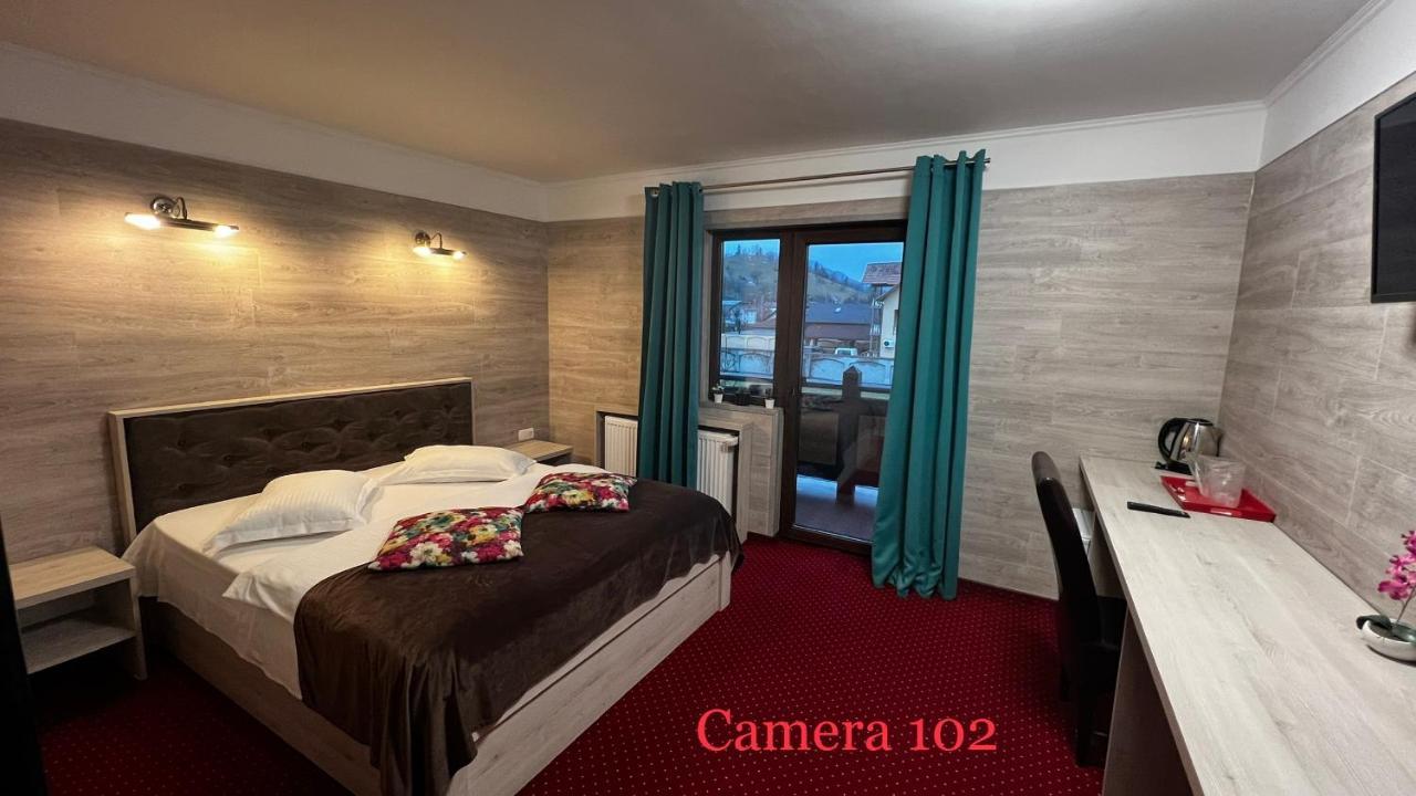 Royal Bucovina Residence Adults Only-Self Check-In Câmpulung Moldovenesc Esterno foto
