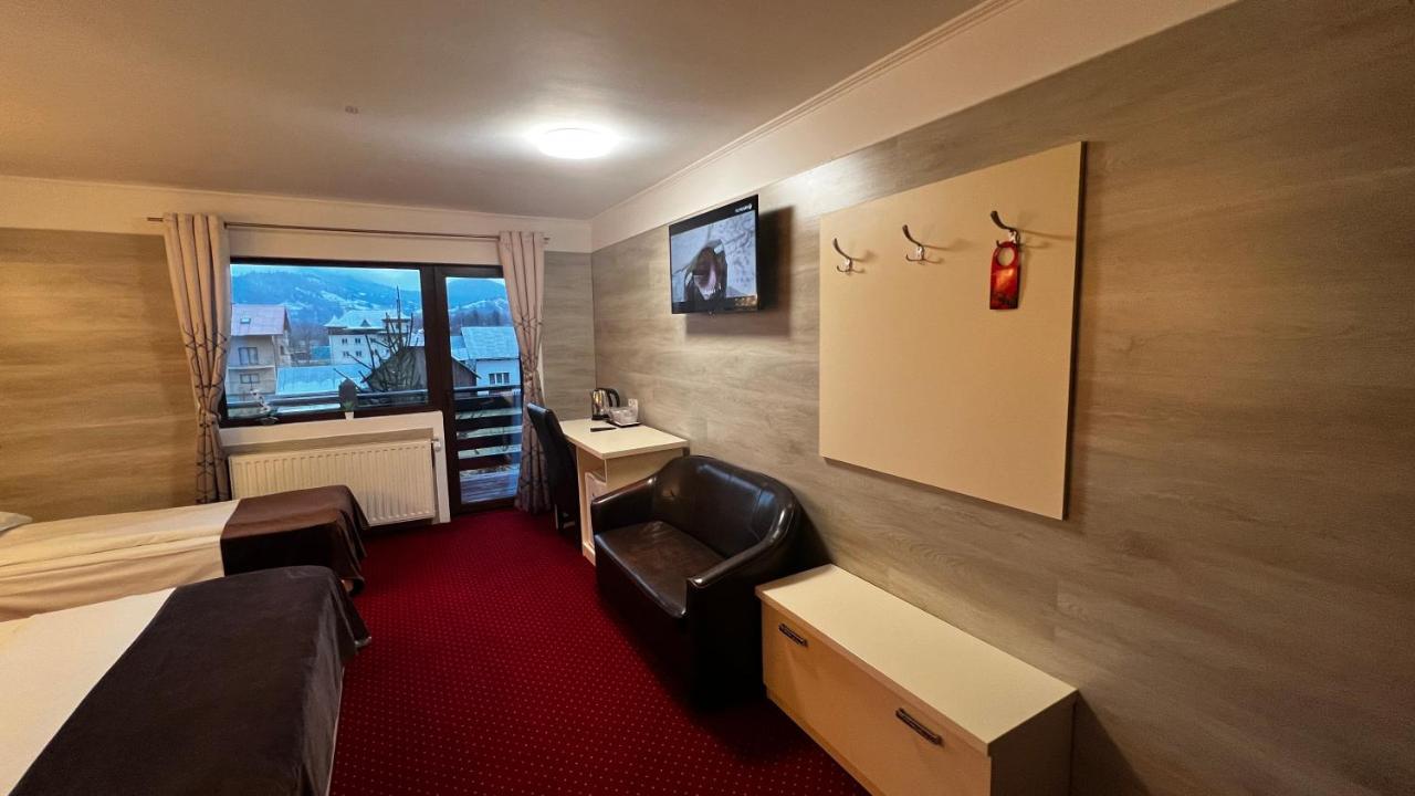 Royal Bucovina Residence Adults Only-Self Check-In Câmpulung Moldovenesc Esterno foto
