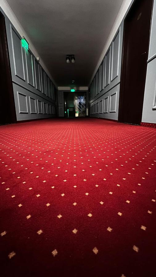 Royal Bucovina Residence Adults Only-Self Check-In Câmpulung Moldovenesc Esterno foto